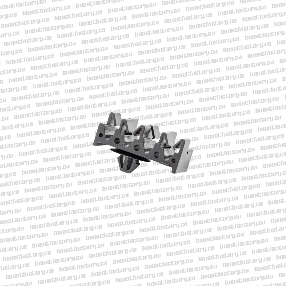 Genuine Nissan R32 / R33 GTST Brake  Line Clip - 01552-01111