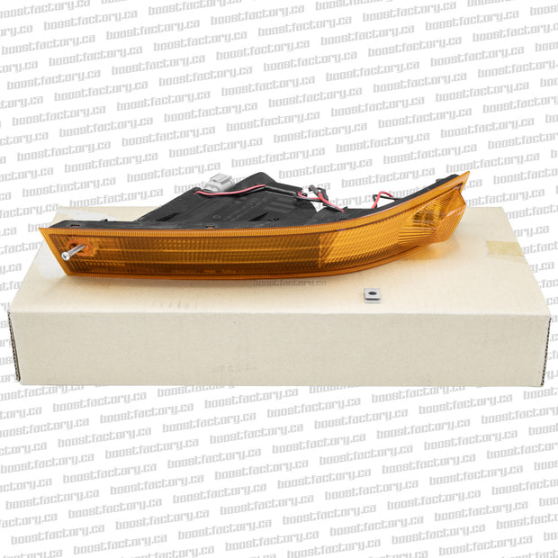 Genuine Nissan Kouki S14 Silvia Front Turn Signal Light Assembly Left OR Right - 26120-80F25 / 26125-80F25