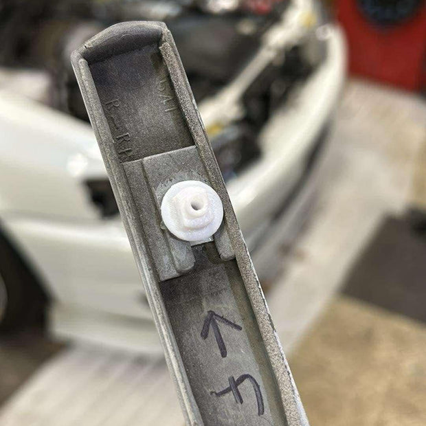 Boost Factory - JZX TOUER V JZX100 Lower Door Trim Replacement Clip set Early Model  - 75392-22150 / 75392-22160