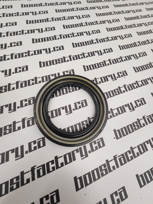 Genuine Nissan R32 GTST, Z32, Cefiro Rear Wheel Seal - 43252-30P00