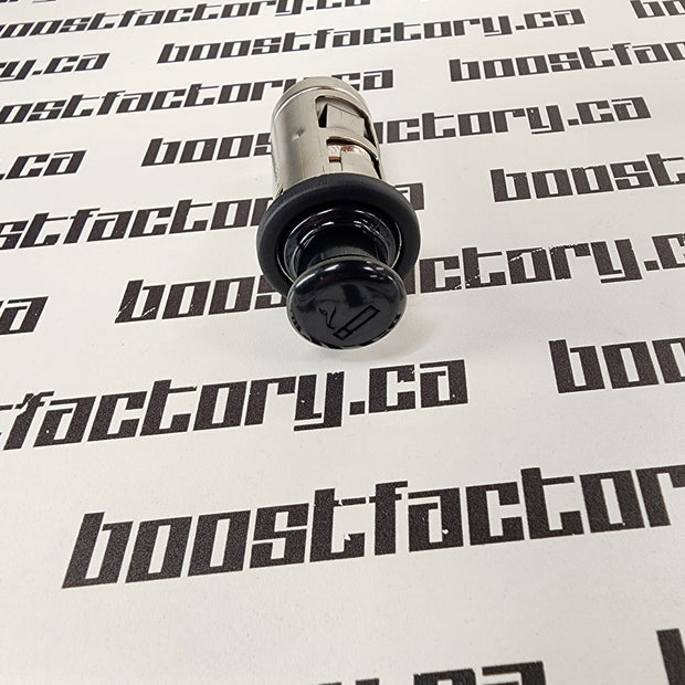 Genuine Nissan Cigarette Lighter & Socket - 25331-40Y01