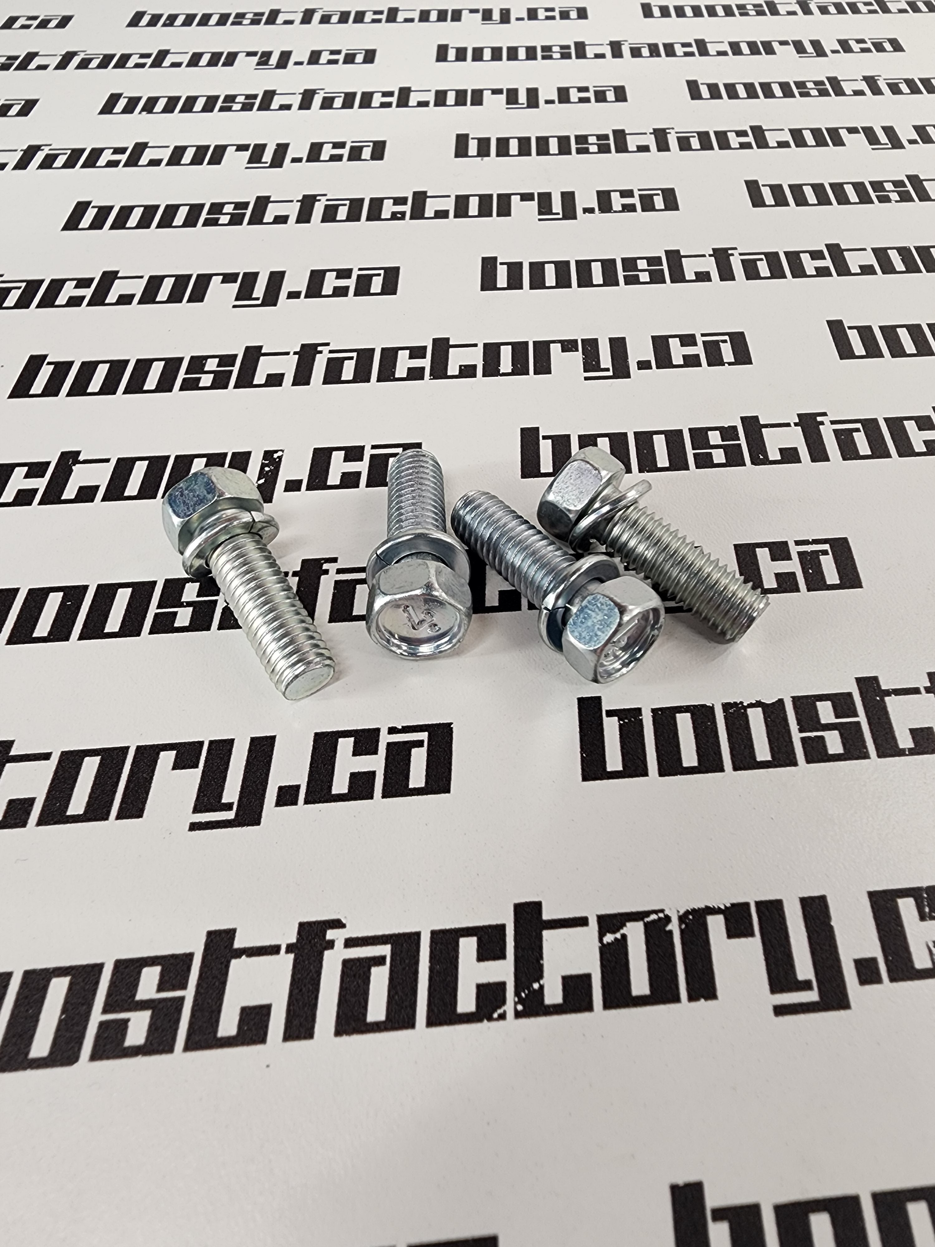 Genuine Nissan RB20 Oil Filter Housing Bolt Kit (4) - 08120-8251E